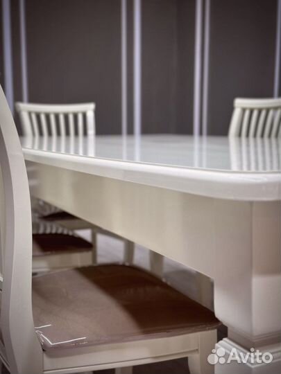 Кухонный стол. Доставка по всей России