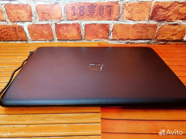 HP 15-ac603ur - 4 Ядра \ 2 Озу \ 500 HDD