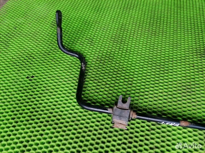 Стабилизатор задний на Рено Duster 2012-нв 2л 4WD