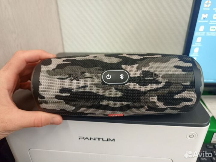 Колонка jbl charge 4