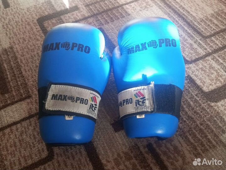 Перчатки для тхэквондо