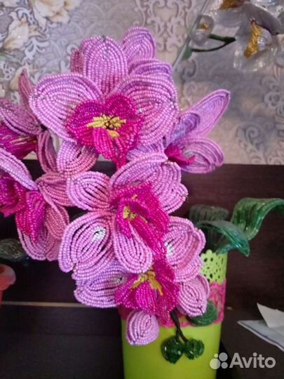 Цветы из бисера