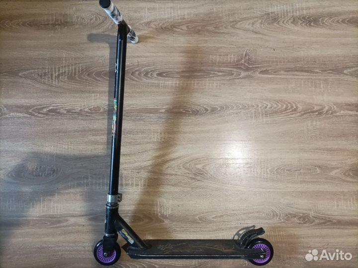 Трюковой самокат