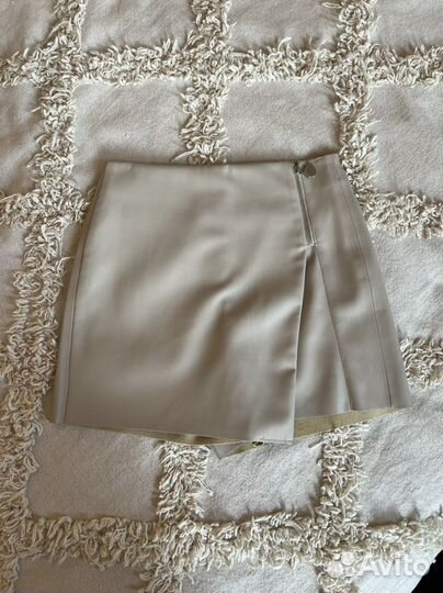 Шорты экокожа Zara