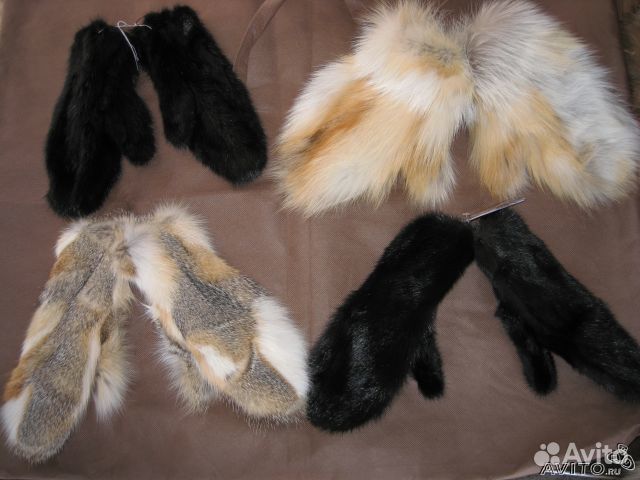 Меховые варежки