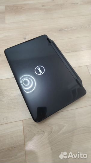 Ноутбук Dell Inspiron M5040
