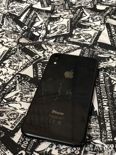 iPhone Xr, 64 ГБ