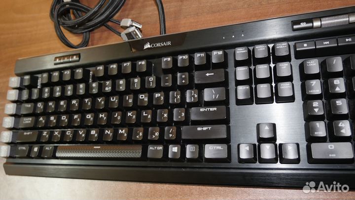 Клавиатура corsair K95 rgb platinum