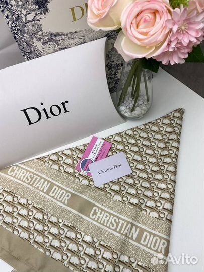 Платок Dior