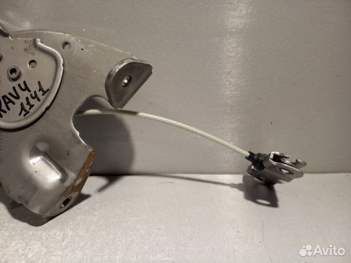 Ручка ручного тормоза Toyota Rav4 XA40 3ZR 2014
