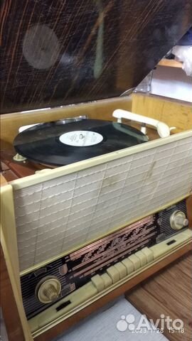 Радиолы ламповые и приёмники