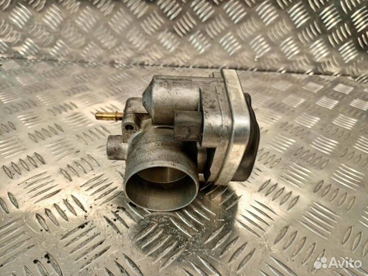 Дроссельная заслонка Renault Megane 2