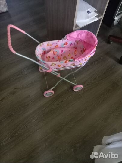 Коляска игрушечная