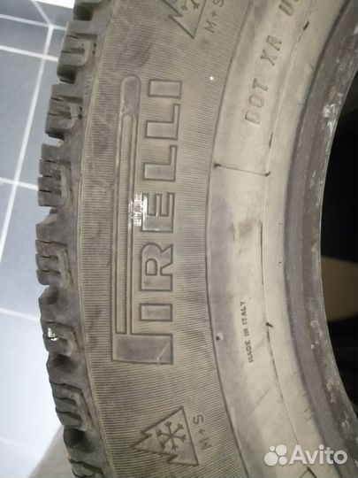 Pirelli Winter Carving Edge 195/65 R15 91T