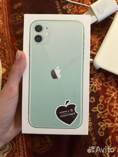 iPhone 11, 128 ГБ