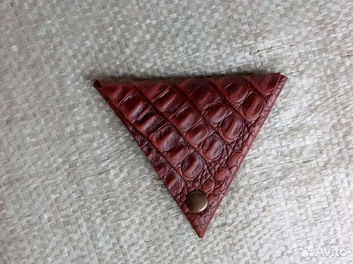 Монетница из натуральной кожи, (Богиня Ню- Ню)