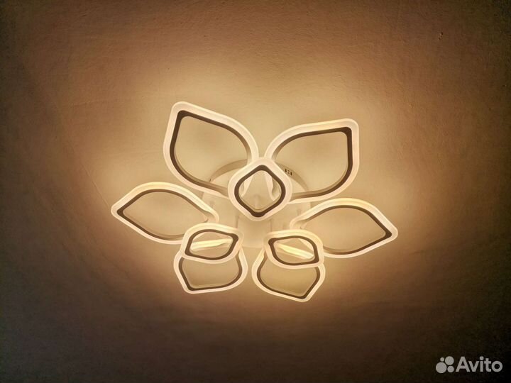 Установка люстры, бра, Монтаж освещения, электрики