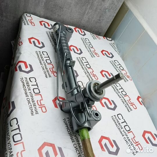 Рулевая рейка Opel Astra H / Zafira B/TRW резьба