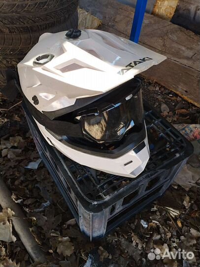 Шлем кроссовый бу