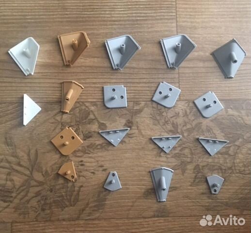 Комплект уголков и заглушек на плинтус столешницы