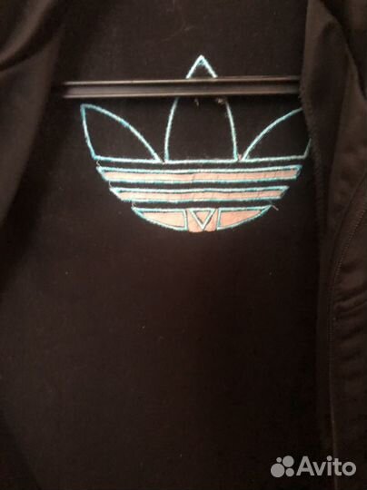 Спортивный костюм adidas для девочек