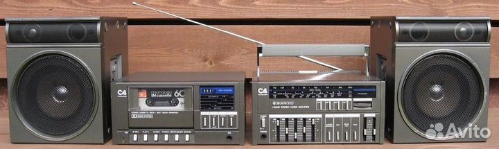 Sanyo C4 двух-блочная магнитола с фонокоректором