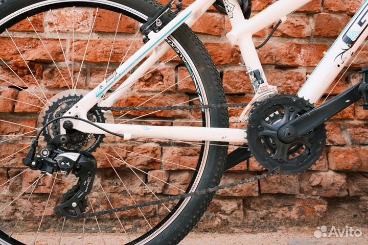 Велосипед MTB GT Laguna