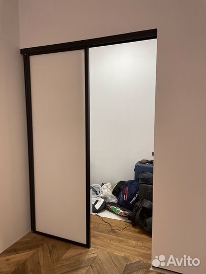 Стеклянная перегородка зонирование раздвижная