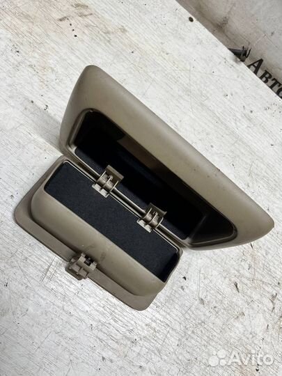 Плафон пластик салона Maxima a33 Cefiro