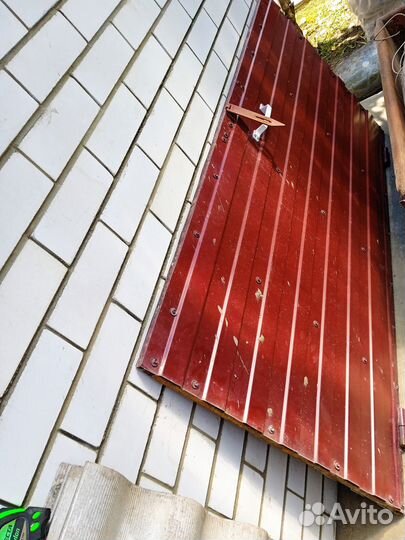 Дверь входная металлическая