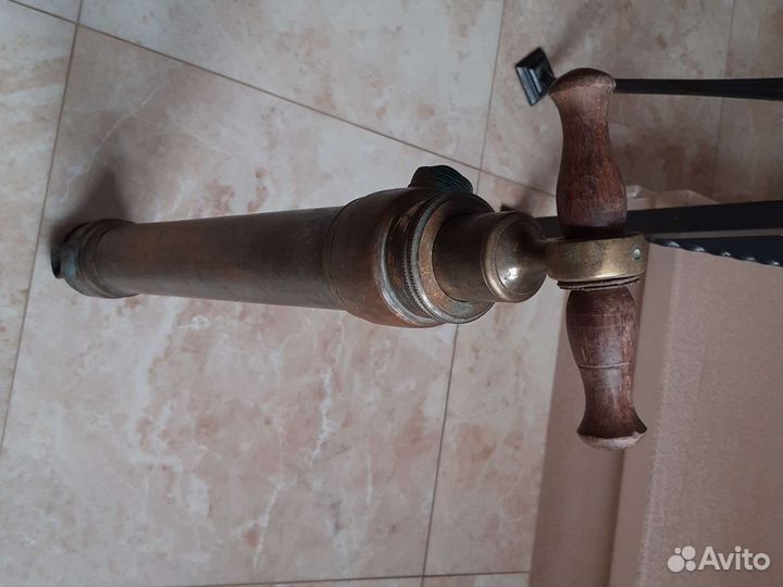 Антикварный насос для воды,латунь