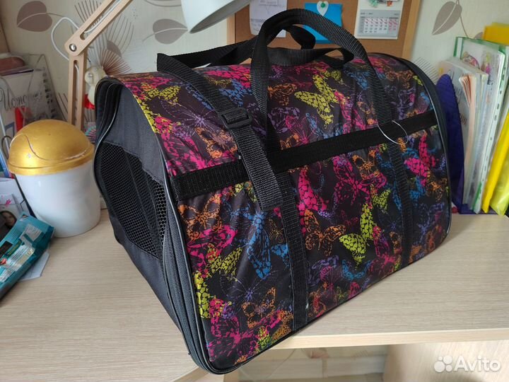 Переноска для собак и кошек