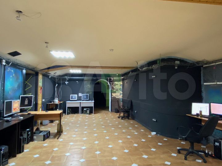 Пом. свободного назначения 130 кв. м