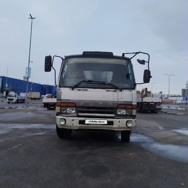 Бортовой грузовик Mitsubishi Fuso Fighter с КМУ Tadano, 1992