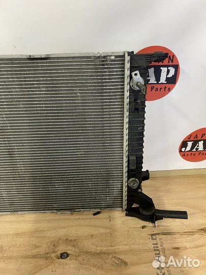 Радиатор охлаждения Audi Q5 8R