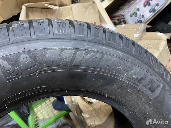 Michelin Latitude X-Ice North 245/65 R17