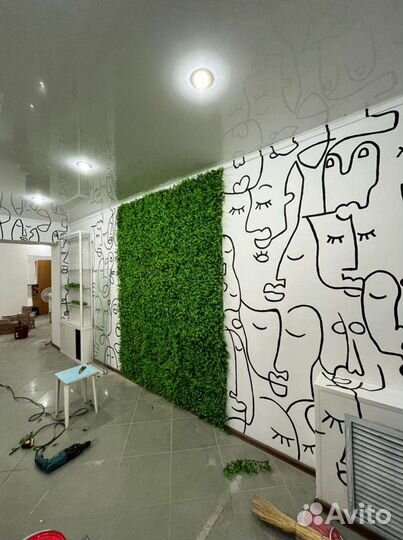 Художник по росписи стен