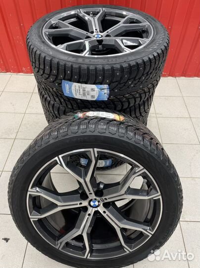 Новые BMW X5 G05 X6 G06 зима R21 шипы 741M стиль