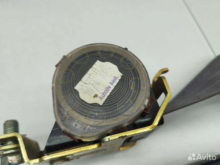 Ремень задний левый Suzuki Swift MA 1997 г.в