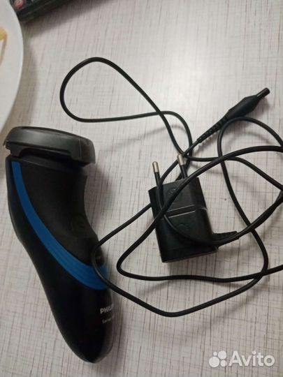 Бритва электрическая philips