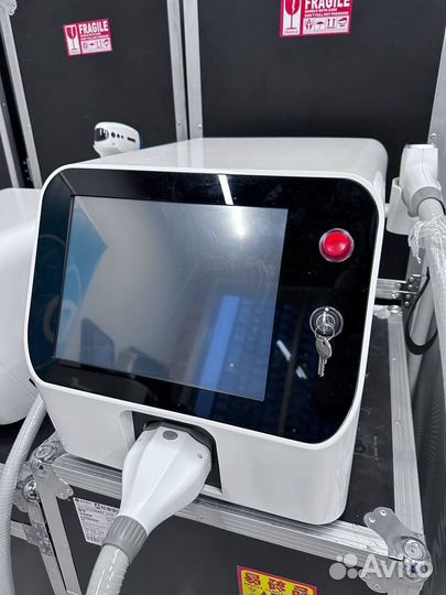 Диодный лазер для эпиляции DL406