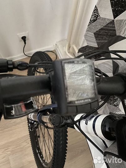 Подаю велосипед