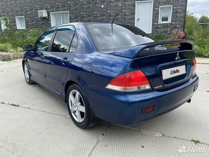 Mitsubishi Lancer 2.0 МТ, 2004, 230 000 км