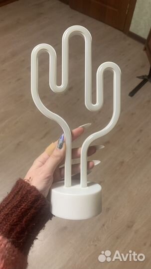 Неоновый Ночник кактус. Зеленый