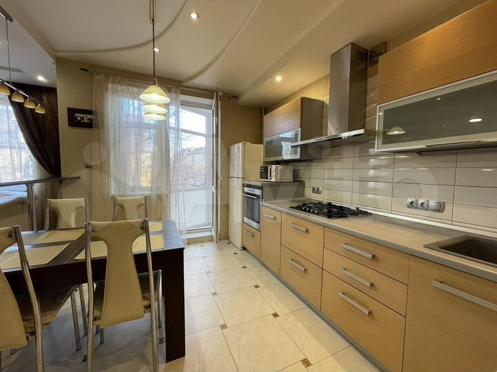 2-к. квартира, 75 м², 3/9 эт.