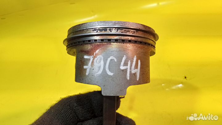 Поршень для Mitsubishi Galant 8 1996-2003