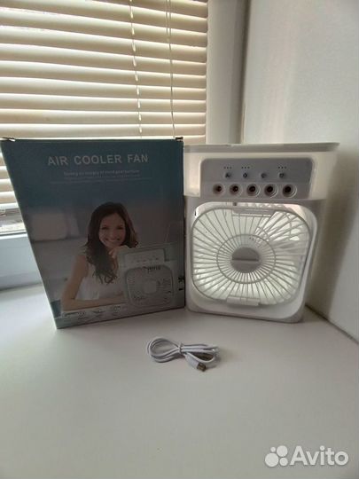 Вентилятор настольный с увлажнителем воздуха