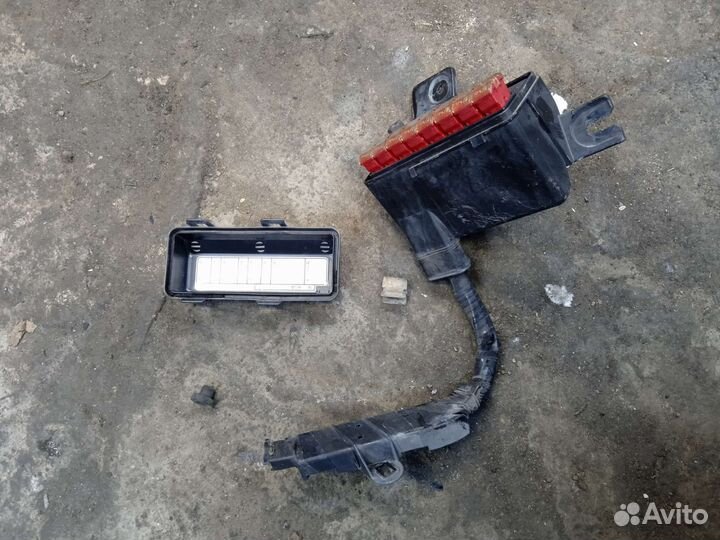 Блок силовых предохранителей Вольво 960 С90