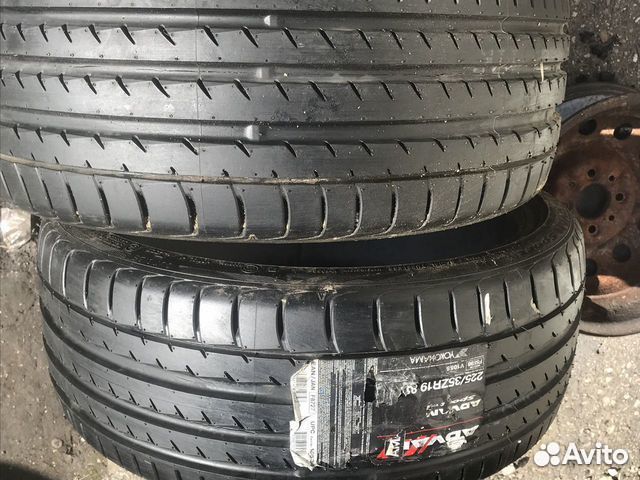 Yokohama Advan Sport V103 225/35 R19