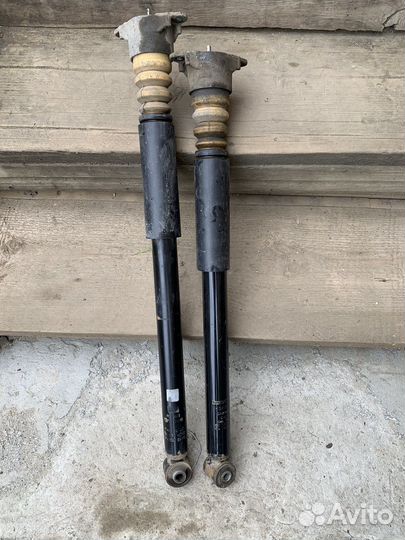 Задняя стойка Фьюжн разборка